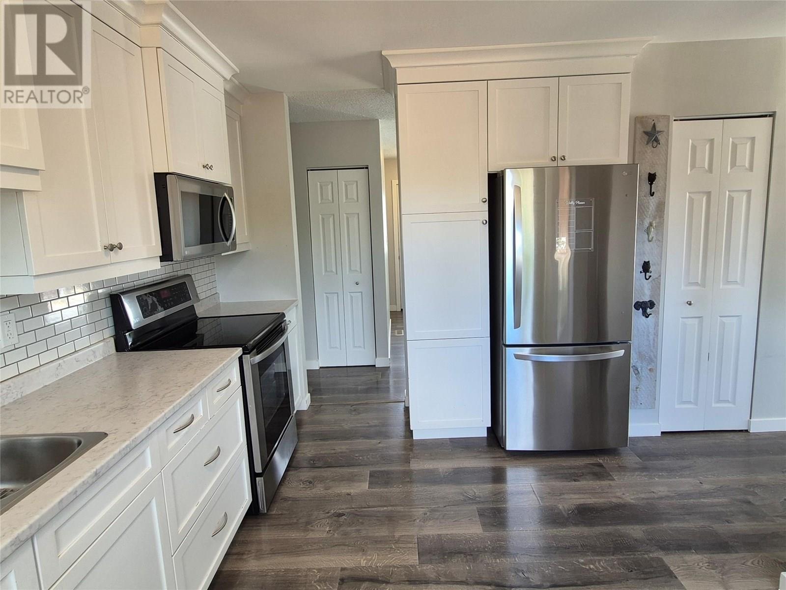 1100 2nd Avenue S, Cranbrook, British Columbia  V1C 2B3 - Photo 8 - 10355991