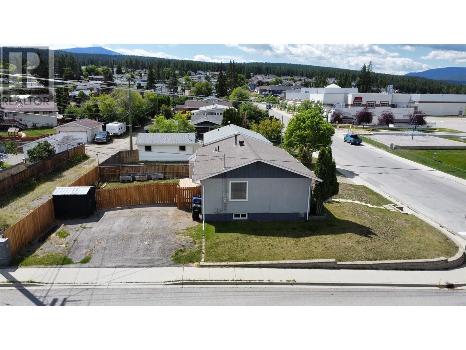 1100 2nd Avenue S, Cranbrook, British Columbia  V1C 2B3 - Photo 24 - 10355991