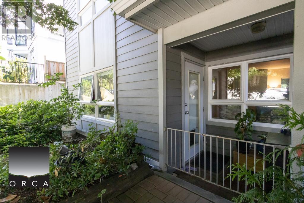 101 121 E 12th Street, North Vancouver, British Columbia  V7L 2J3 - Photo 2 - R3025185
