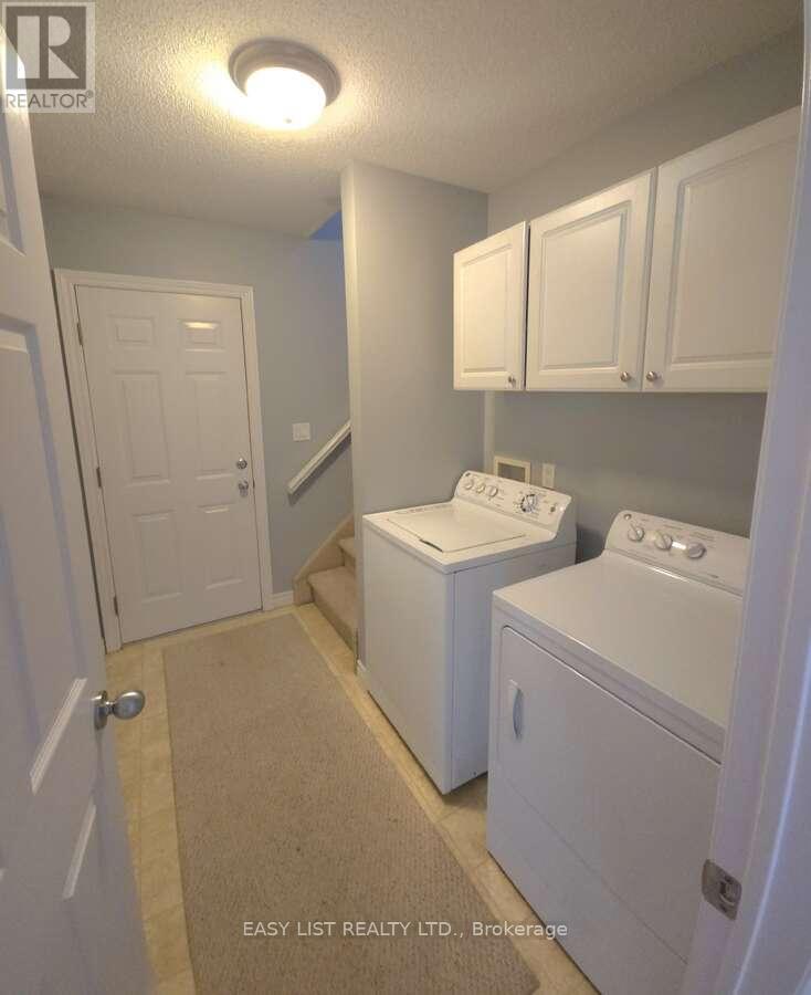 4335 Bluepoint Drive, Plympton-Wyoming, Ontario  N0N 1J6 - Photo 26 - X12286959