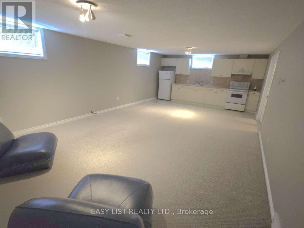 4335 Bluepoint Drive, Plympton-Wyoming, Ontario  N0N 1J6 - Photo 32 - X12286959