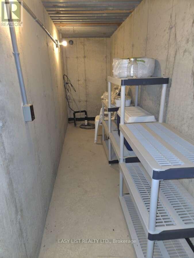 4335 Bluepoint Drive, Plympton-Wyoming, Ontario  N0N 1J6 - Photo 38 - X12286959