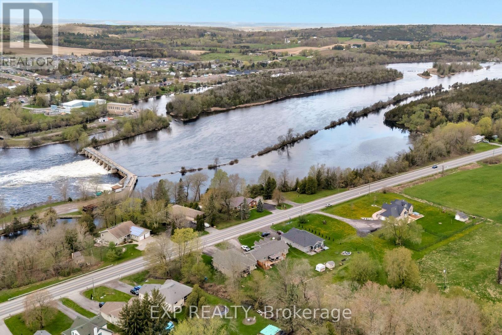 127 River Drive, Quinte West, Ontario  K0K 2C0 - Photo 44 - X12286981