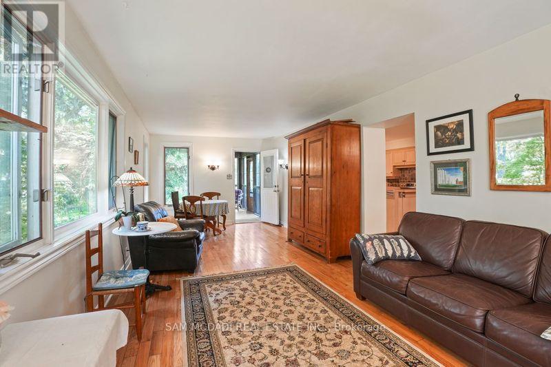 487 4th Concession W, Hamilton, Ontario  L8B 1J4 - Photo 6 - X12287001