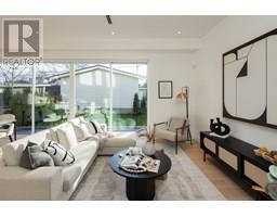 32 E 37th Avenue, Vancouver, Ca