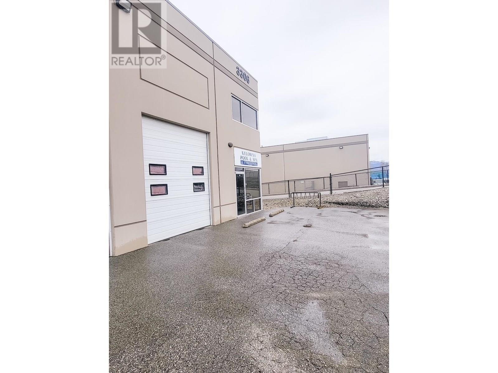 3306 Appaloosa Road Unit# 12, Kelowna, British Columbia  V1V 2W5 - Photo 3 - 10355863