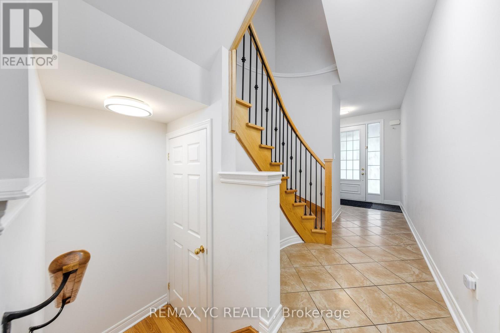 87 Chayna Crescent, Vaughan (Patterson), Ontario  L6A 0N1 - Photo 6 - N12287024