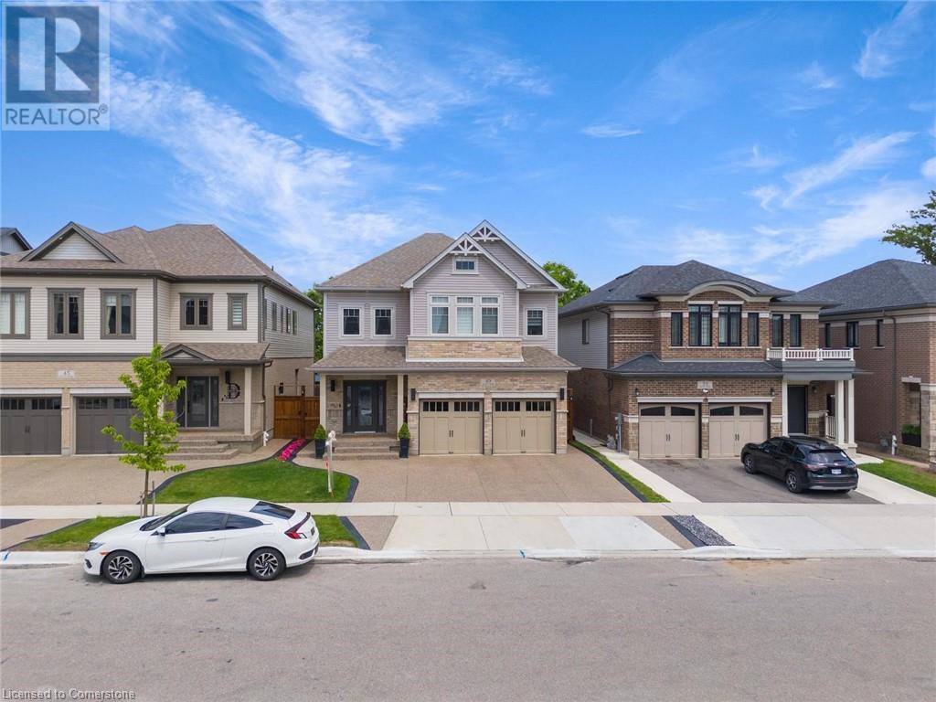 Property at 49 SCOTS PINE Trail image 2
