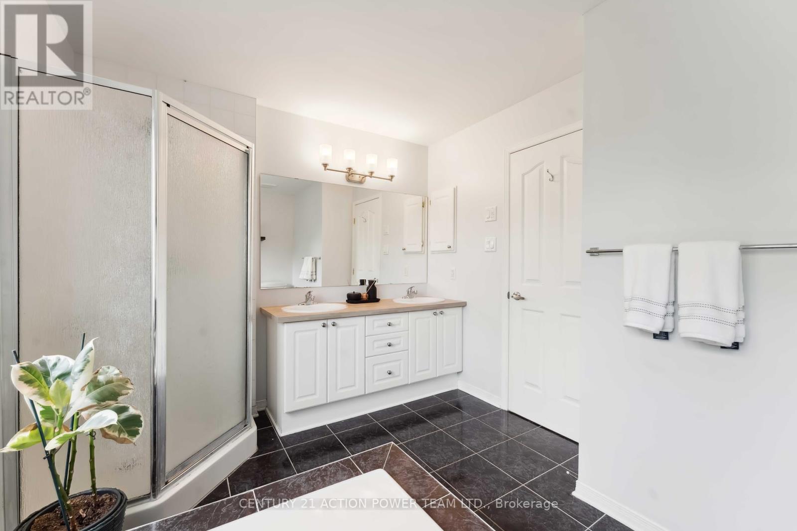 2101 Hallendale Street, Ottawa, Ontario  K4A 4S1 - Photo 23 - X12287048