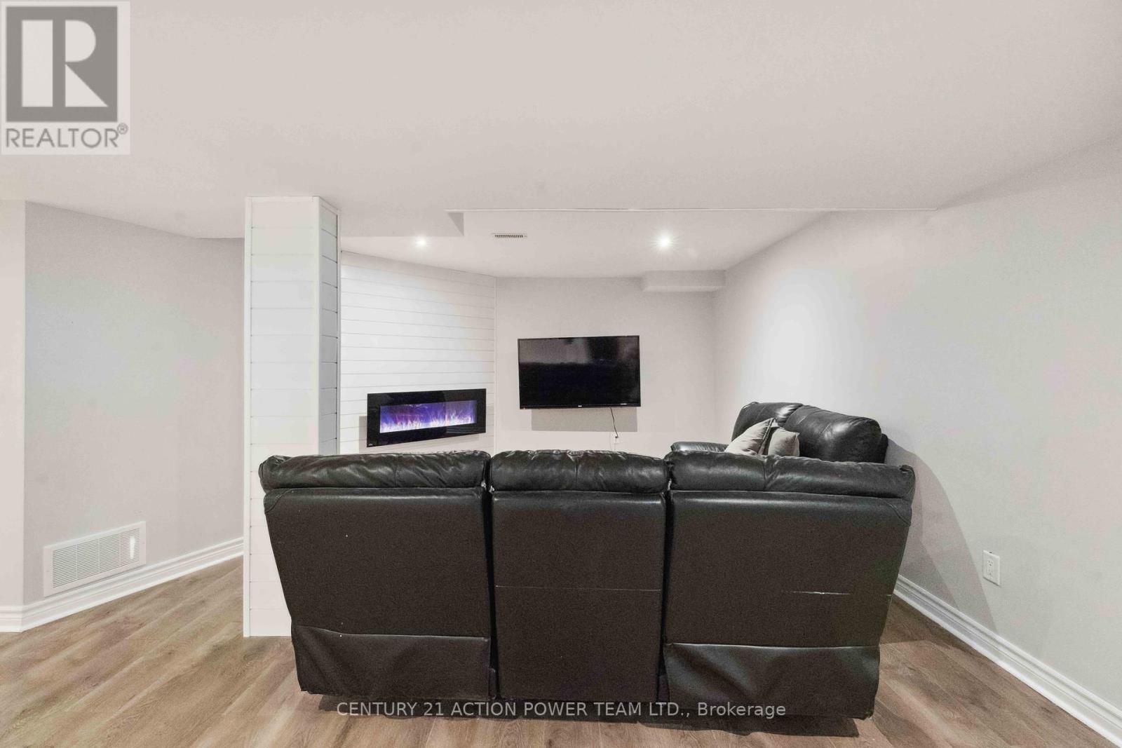 2101 Hallendale Street, Ottawa, Ontario  K4A 4S1 - Photo 37 - X12287048