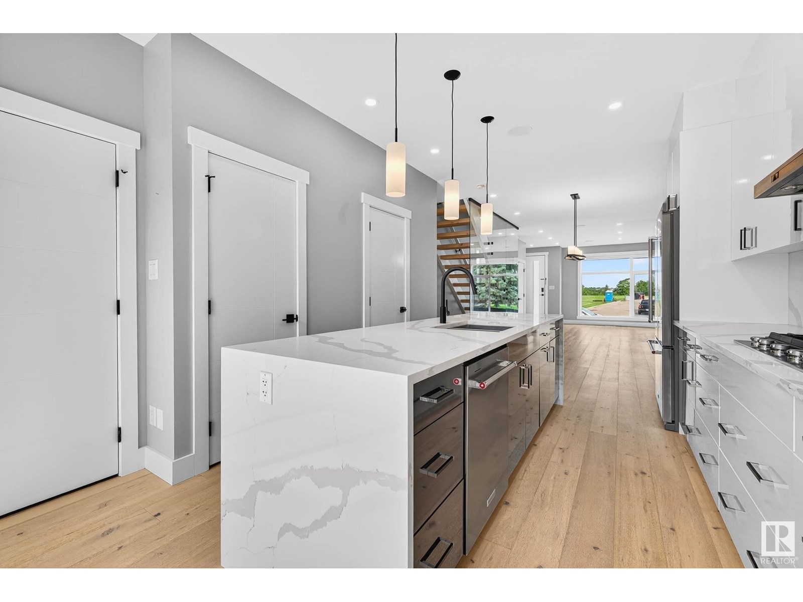 Property at 8805 Strathearn DR NW image 2