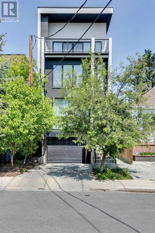Property at 1710 35 Avenue SW image 2