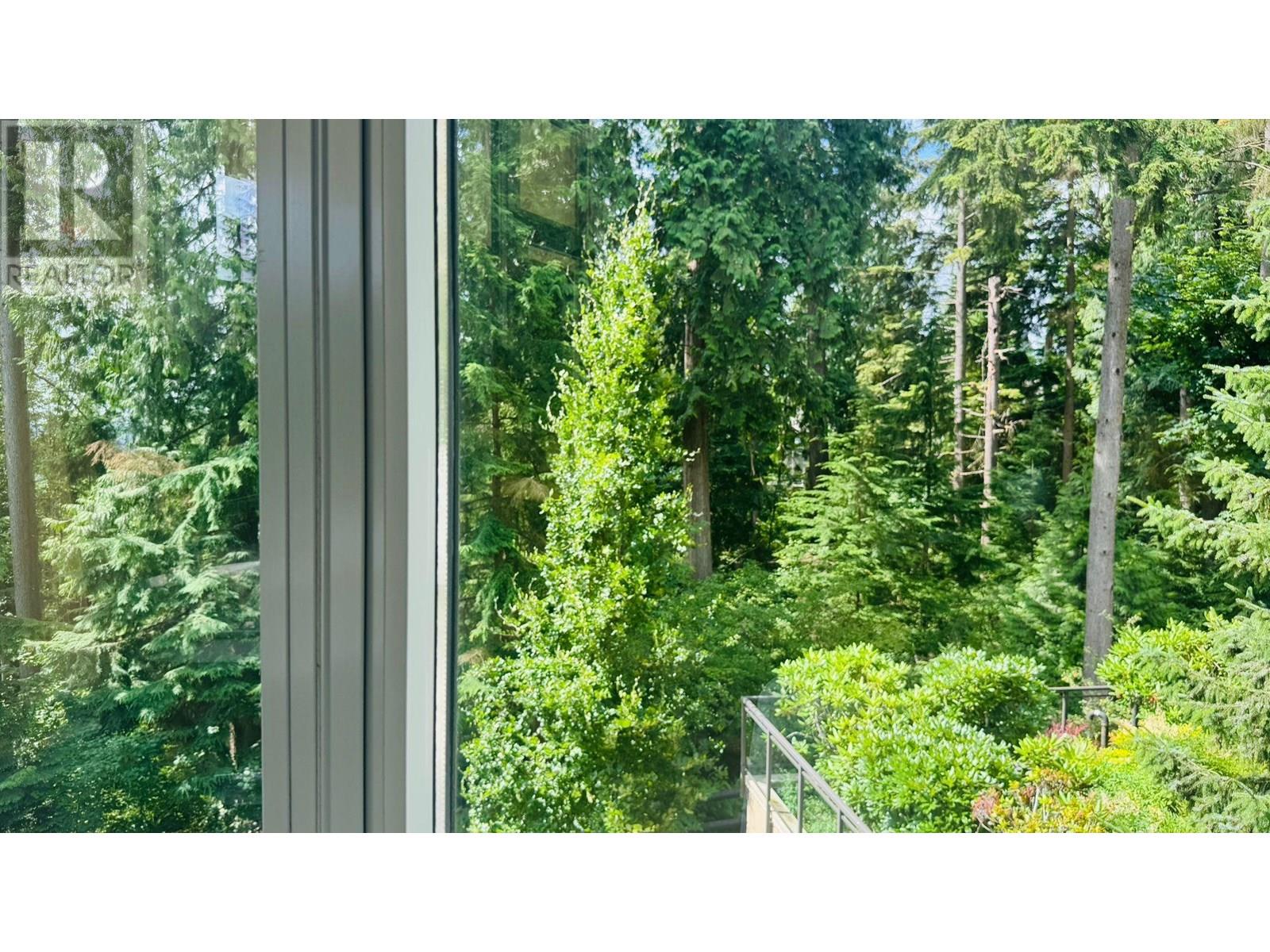 301 1415 Parkway Boulevard, Coquitlam, British Columbia  V3E 0C7 - Photo 4 - R3027204