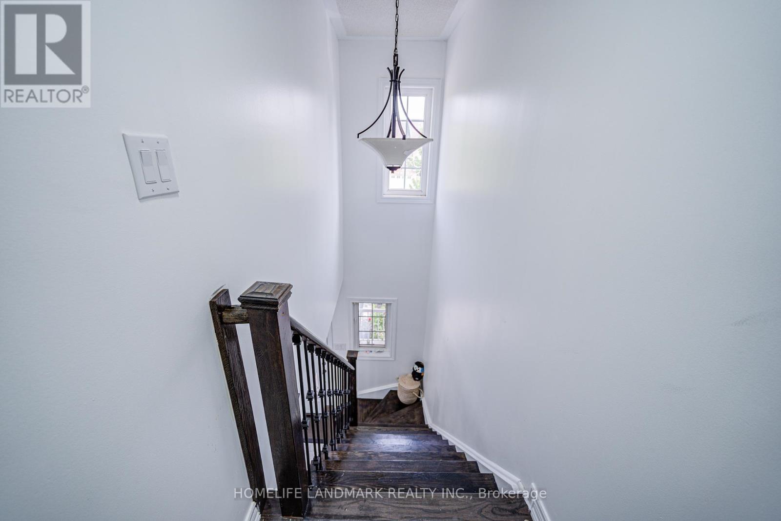 24 Willow Trail Road, Markham, Ontario  L6E 1V2 - Photo 17 - N12284646