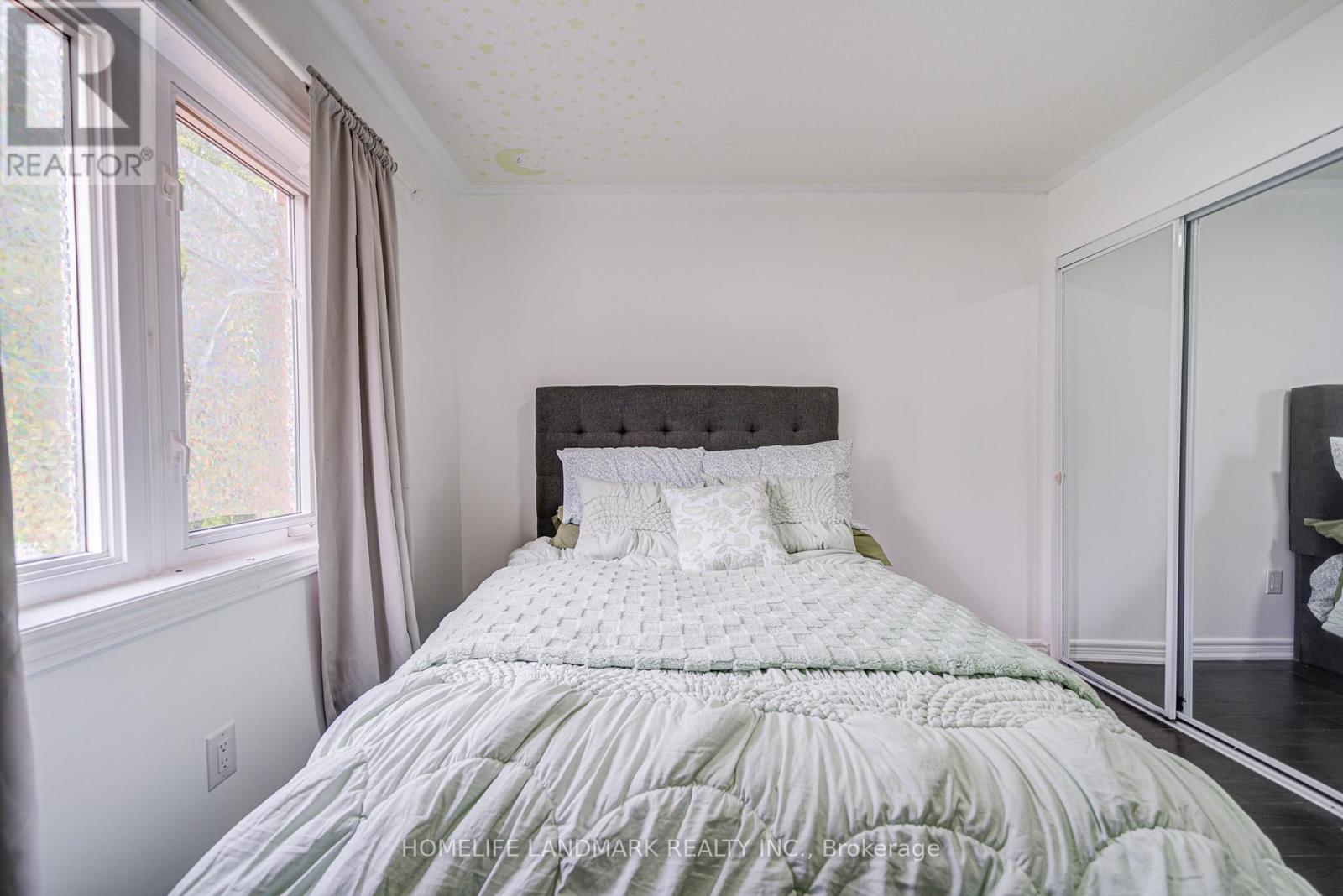 24 Willow Trail Road, Markham, Ontario  L6E 1V2 - Photo 25 - N12284646