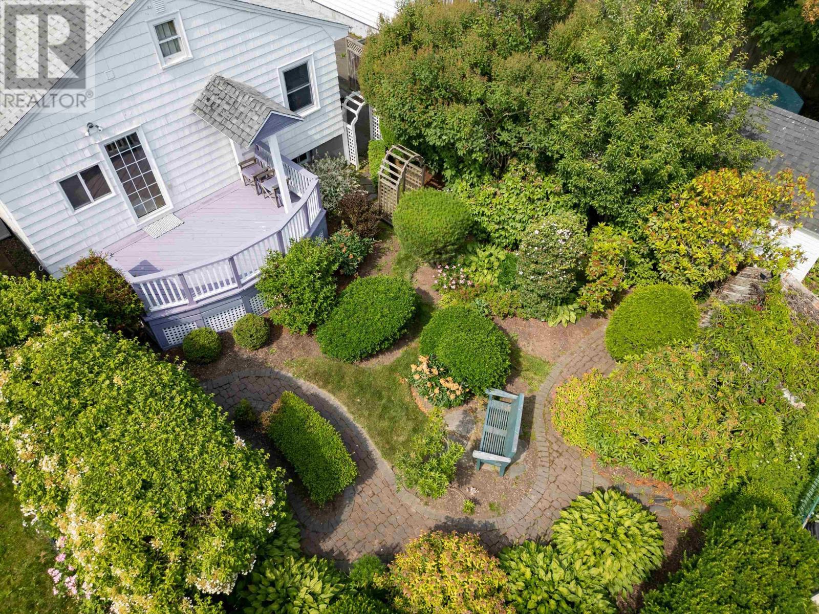 Property at 7132 Spruce Street image 3