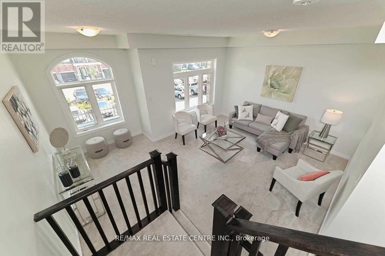 137 Borers Creek Circle, Hamilton, Ontario  L8B 1W3 - Photo 18 - X12287093