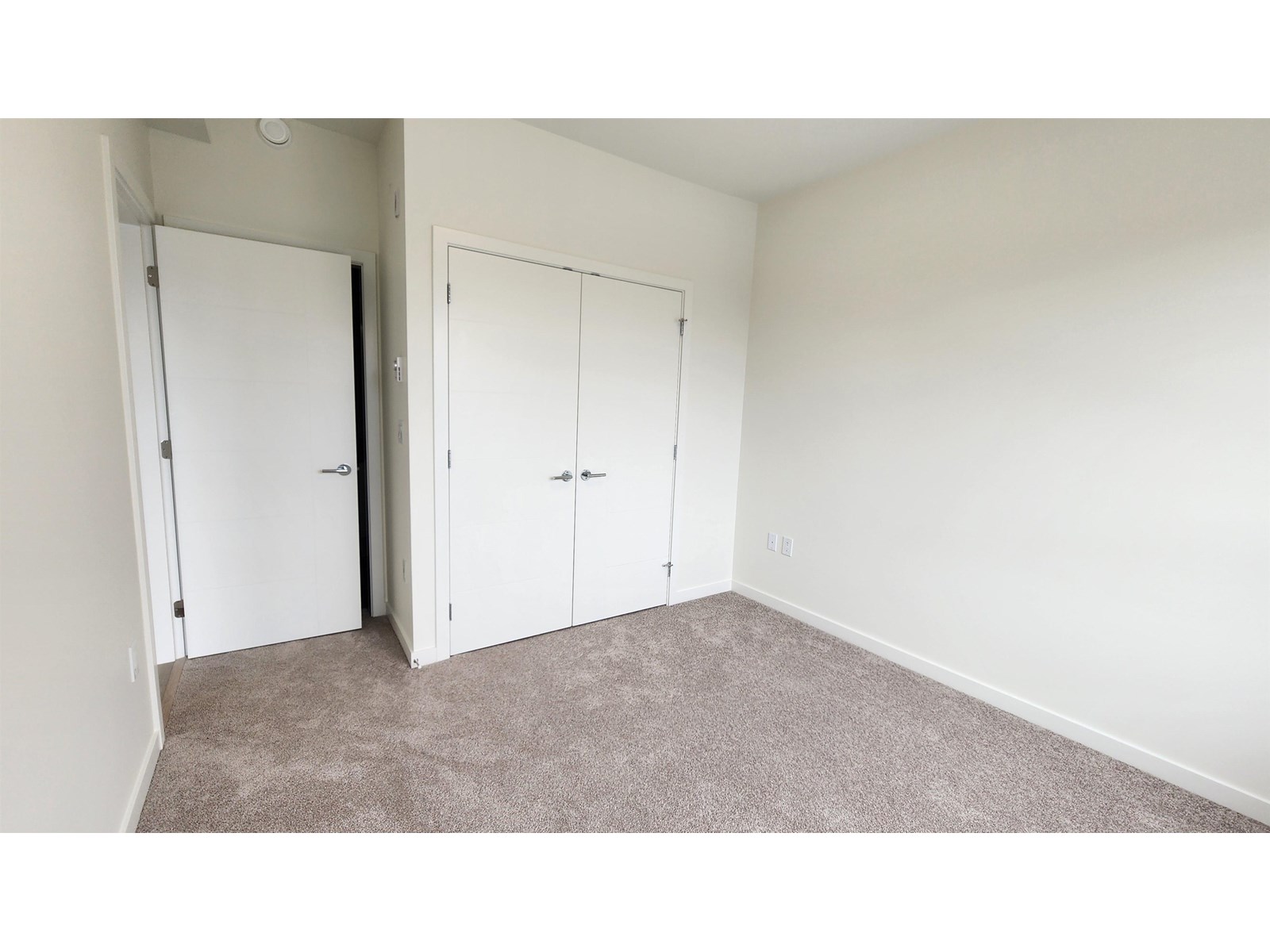 Property at 515 7936 206 STREET image 4