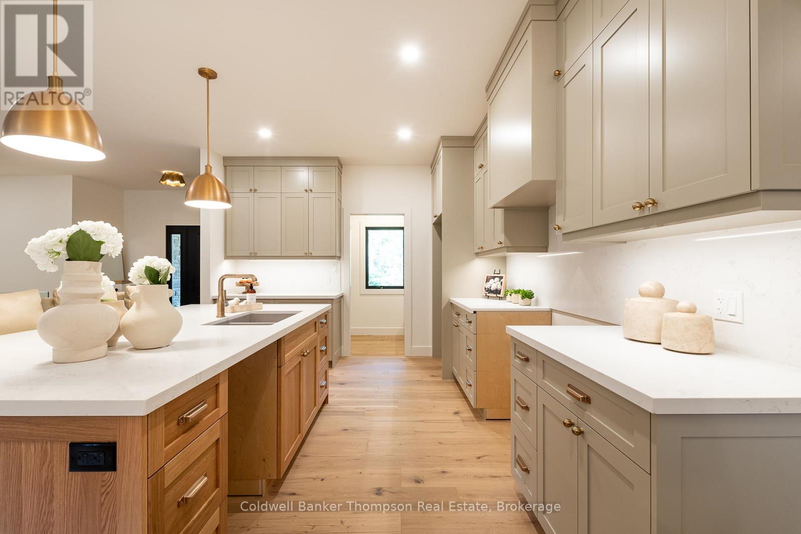 27 Crimson Lane, Huntsville, Ontario  P0B 1L0 - Photo 16 - X12287134