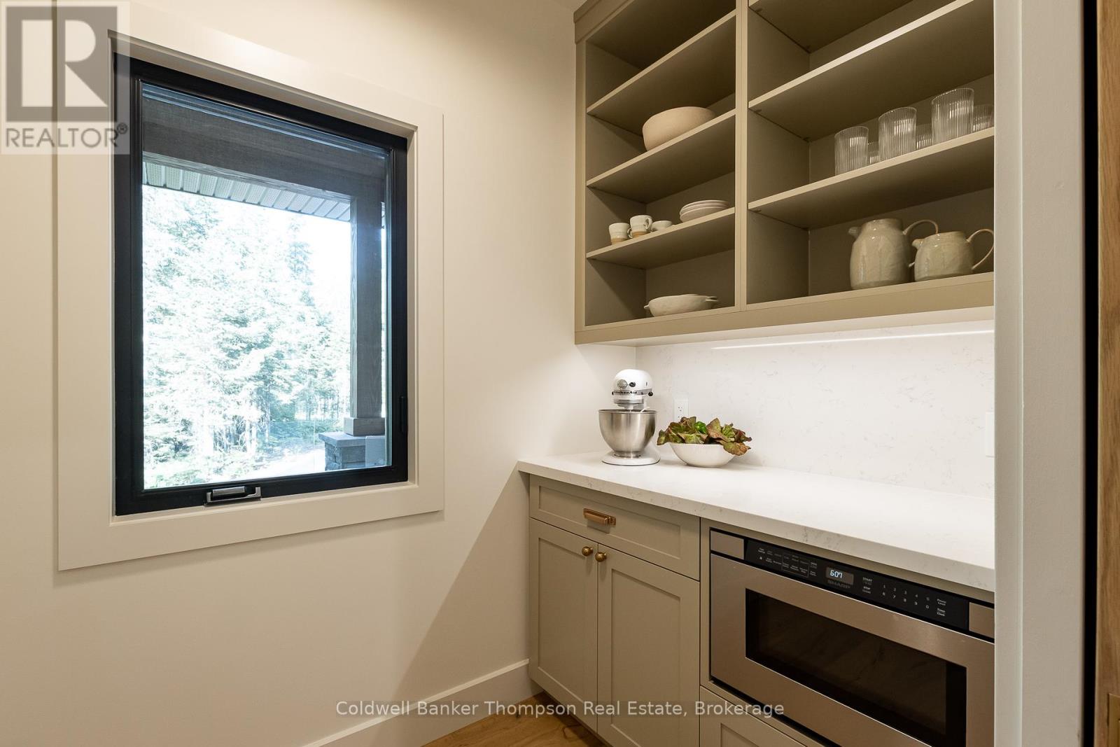 27 Crimson Lane, Huntsville, Ontario  P0B 1L0 - Photo 17 - X12287134