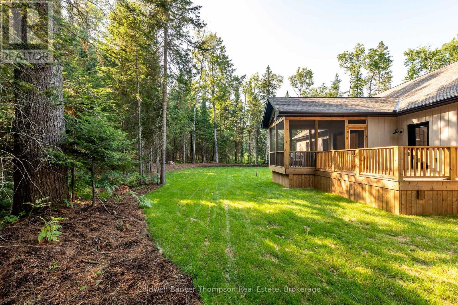 27 Crimson Lane, Huntsville, Ontario  P0B 1L0 - Photo 44 - X12287134