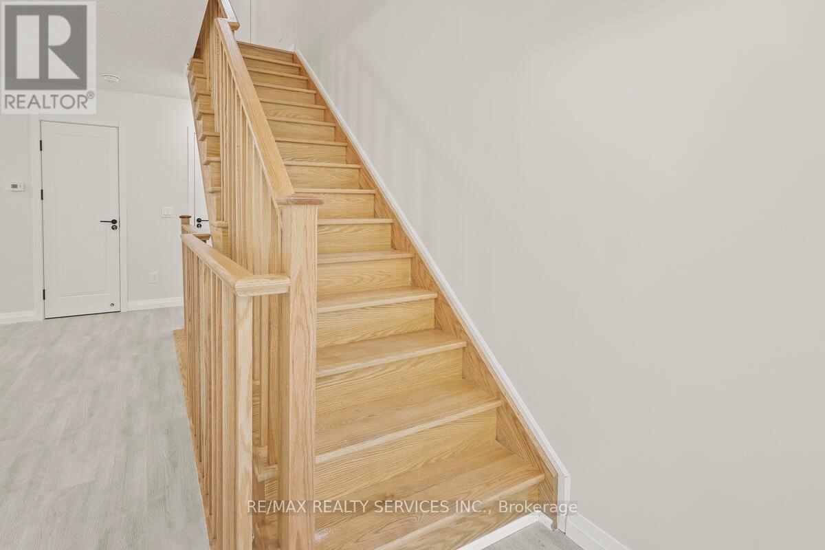 C64 - 370 Fisher Mills Road, Cambridge, Ontario  L5L 0B8 - Photo 13 - X12287102