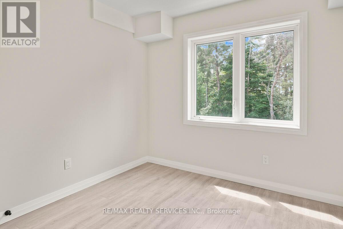 C64 - 370 Fisher Mills Road, Cambridge, Ontario  L5L 0B8 - Photo 23 - X12287102