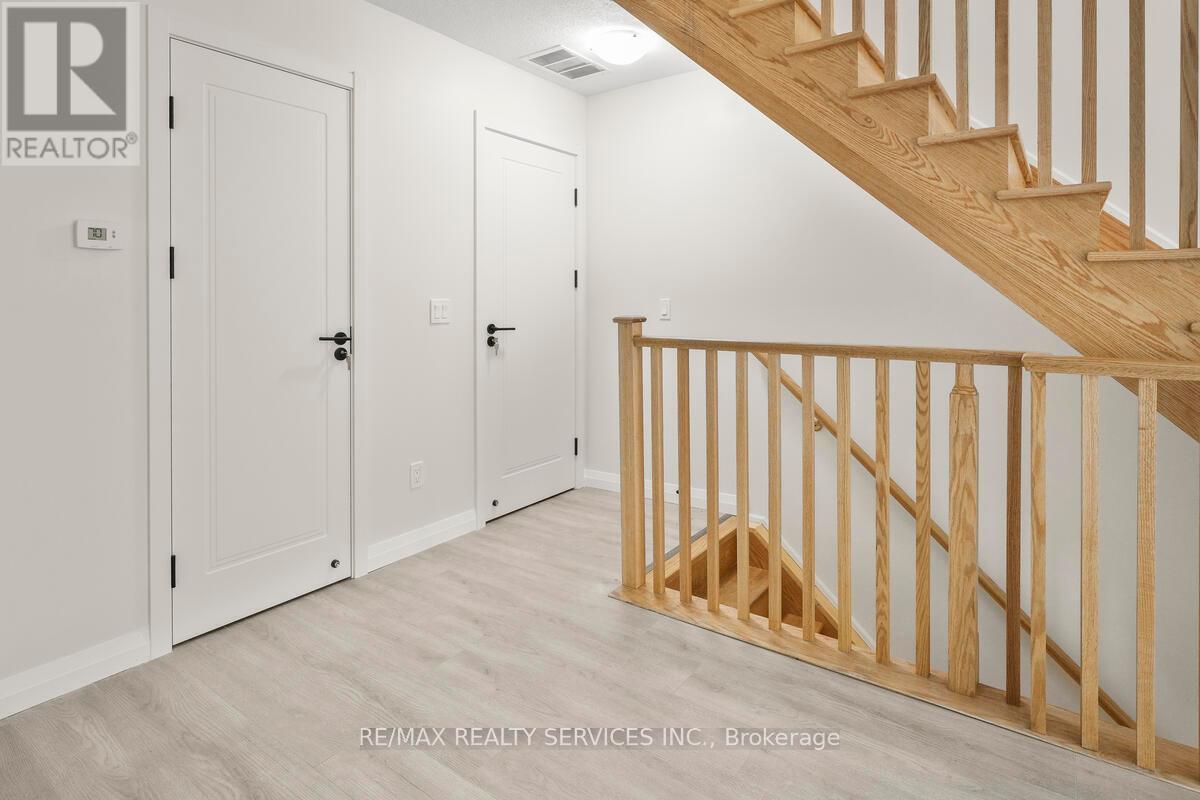 C64 - 370 Fisher Mills Road, Cambridge, Ontario  L5L 0B8 - Photo 28 - X12287102