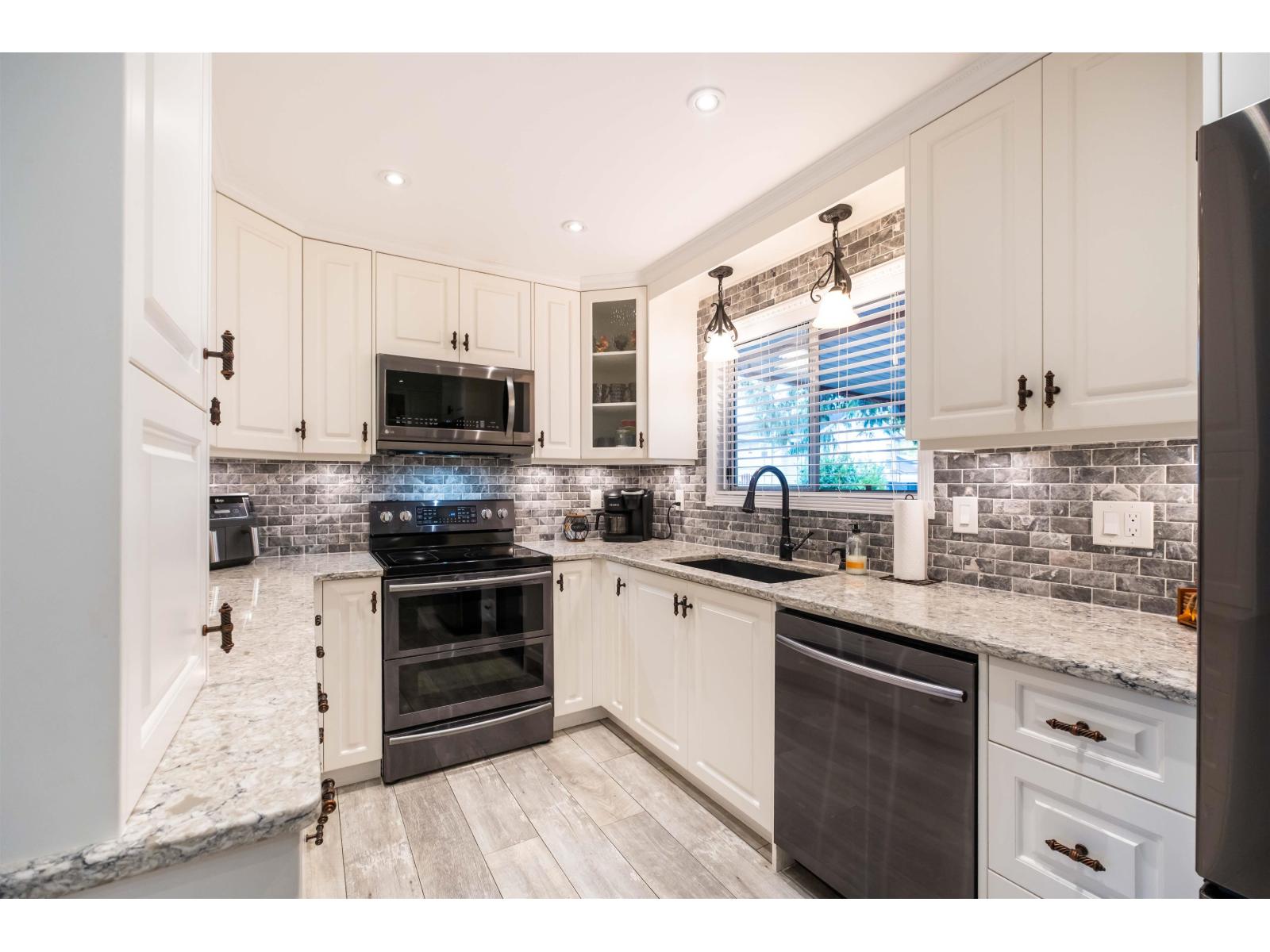 33232 Keats Court, Abbotsford, British Columbia  V2S 6S7 - Photo 9 - R3027032