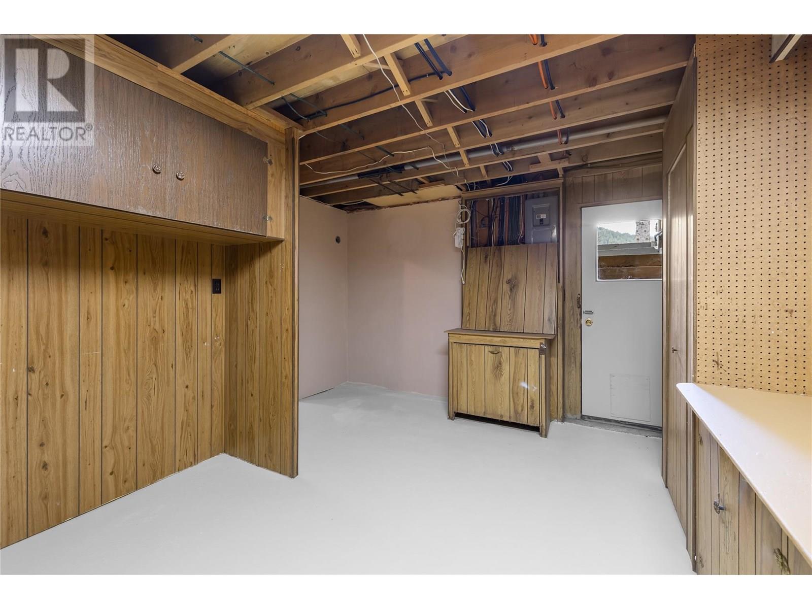 1031 7th  N Avenue, Creston, British Columbia  V0B 1G6 - Photo 29 - 10355832