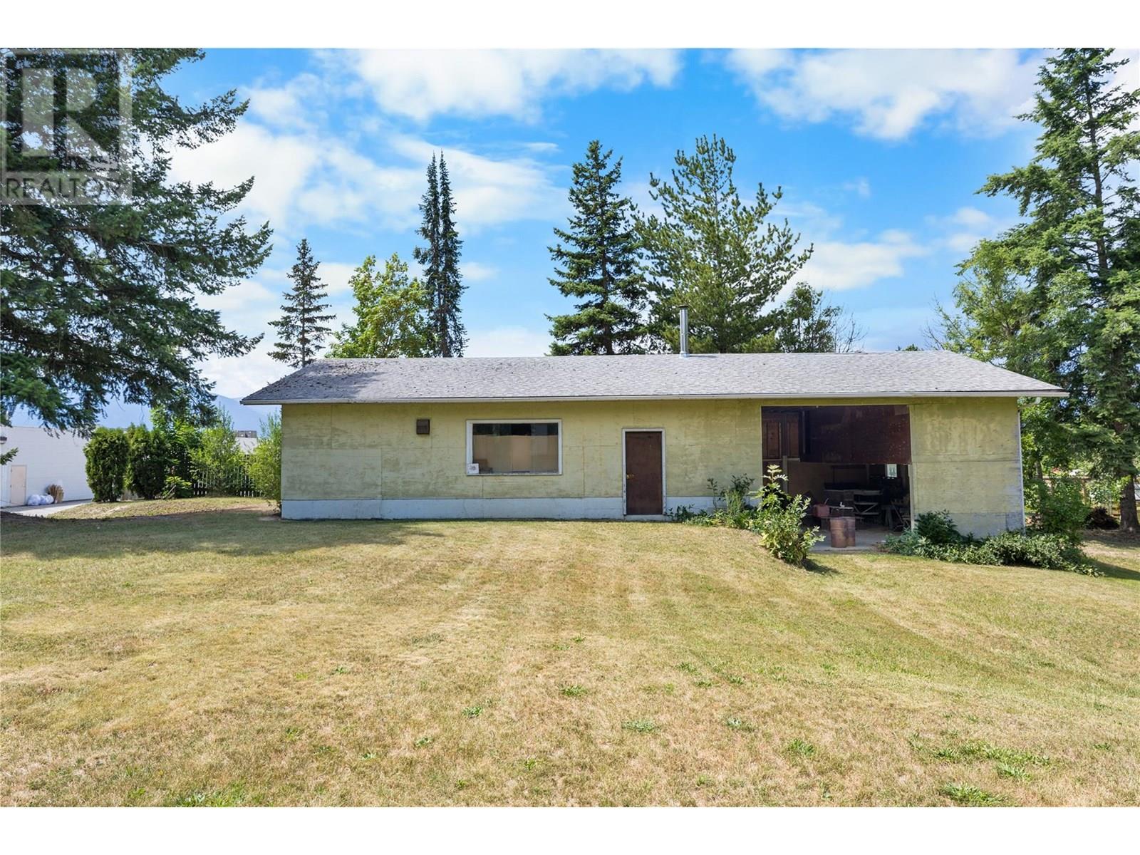 1031 7th  N Avenue, Creston, British Columbia  V0B 1G6 - Photo 37 - 10355832