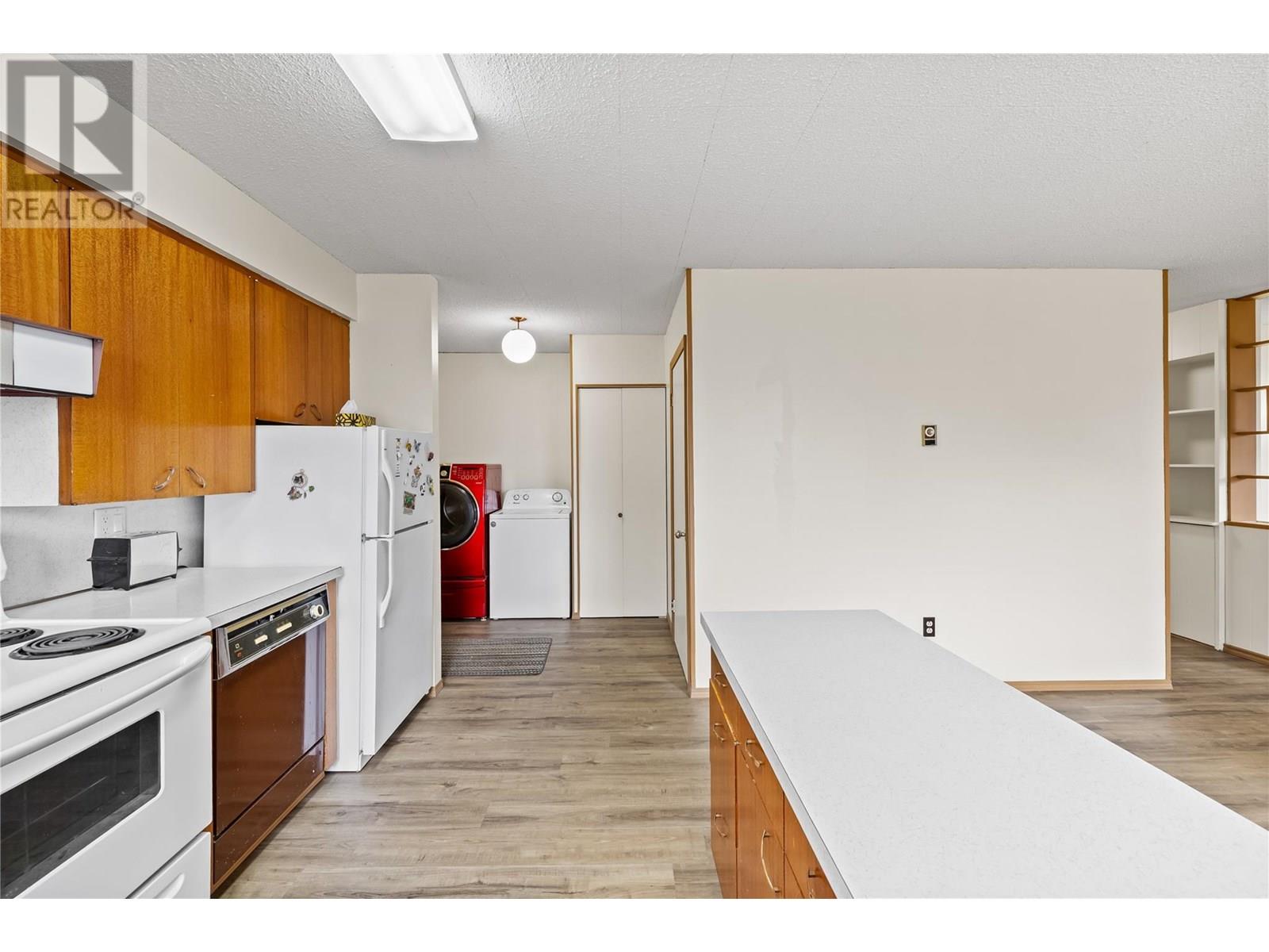 1031 7th  N Avenue, Creston, British Columbia  V0B 1G6 - Photo 6 - 10355832