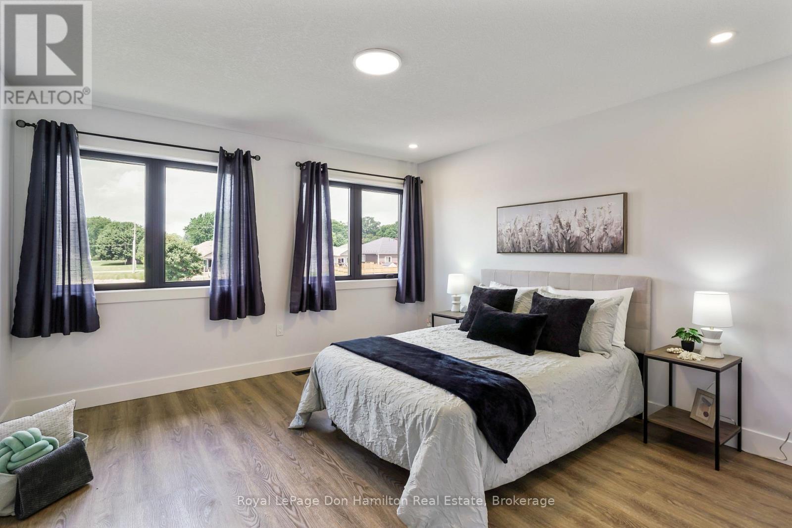 793 Bryans Drive, Huron East, Ontario  N0G 1H0 - Photo 41 - X12287169