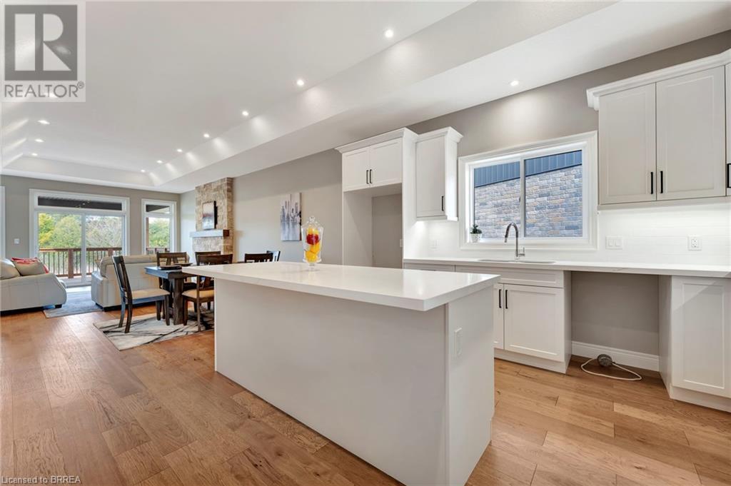 Property at 105 CRADDOCK Boulevard image 3
