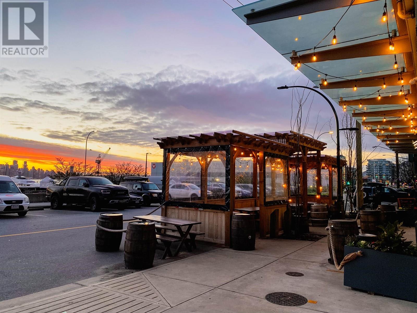 101 350 ESPLANADE E, North Vancouver, British Columbia