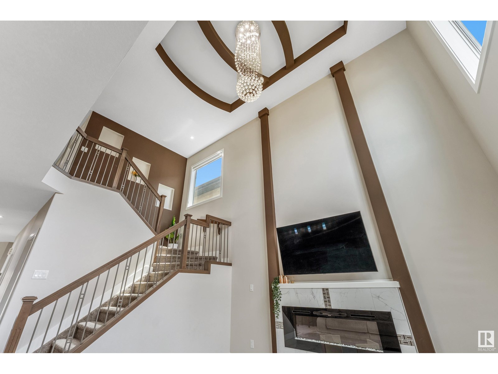 Property at 1450 24A ST NW image 1