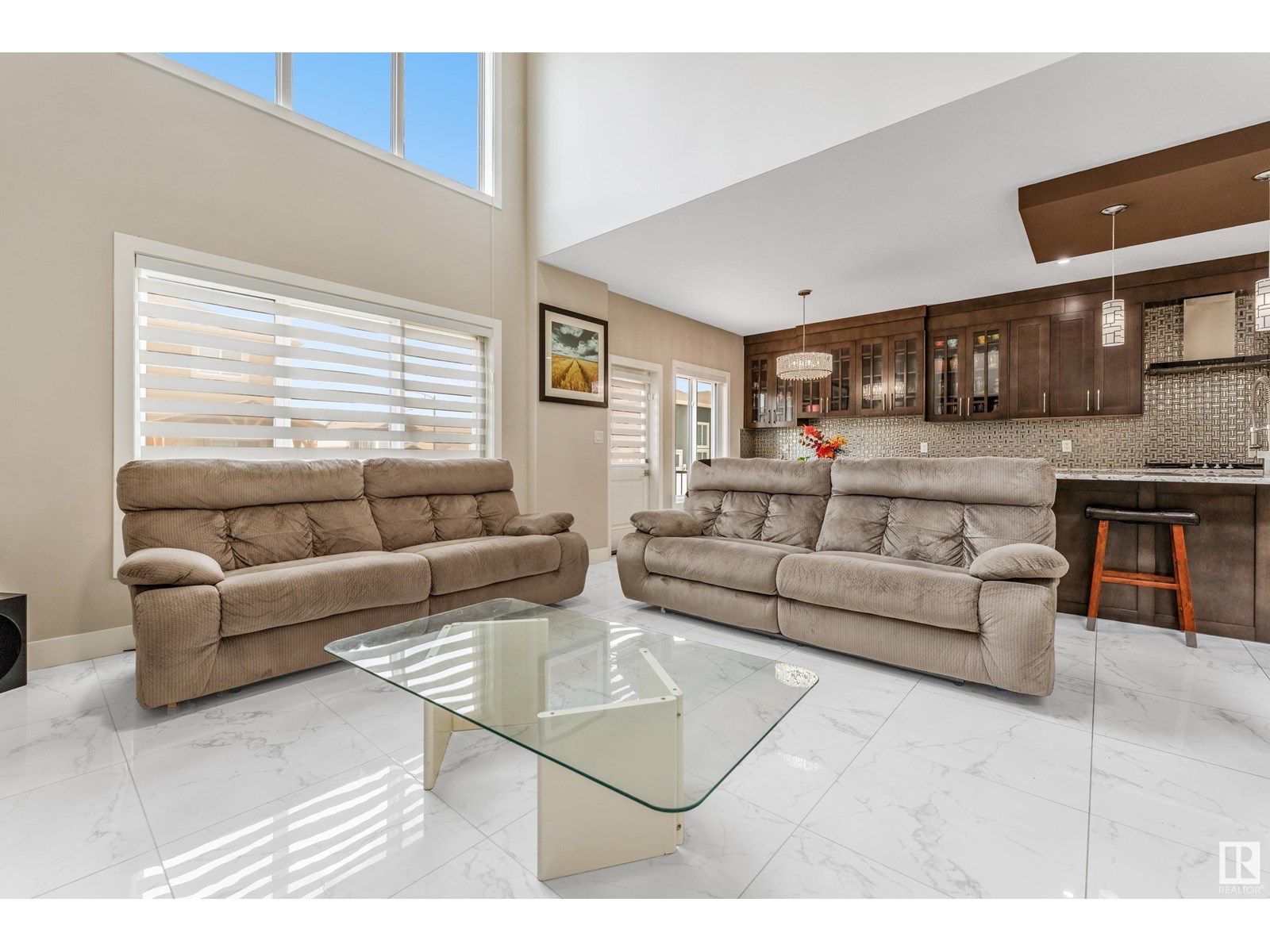 Property at 1450 24A ST NW image 2