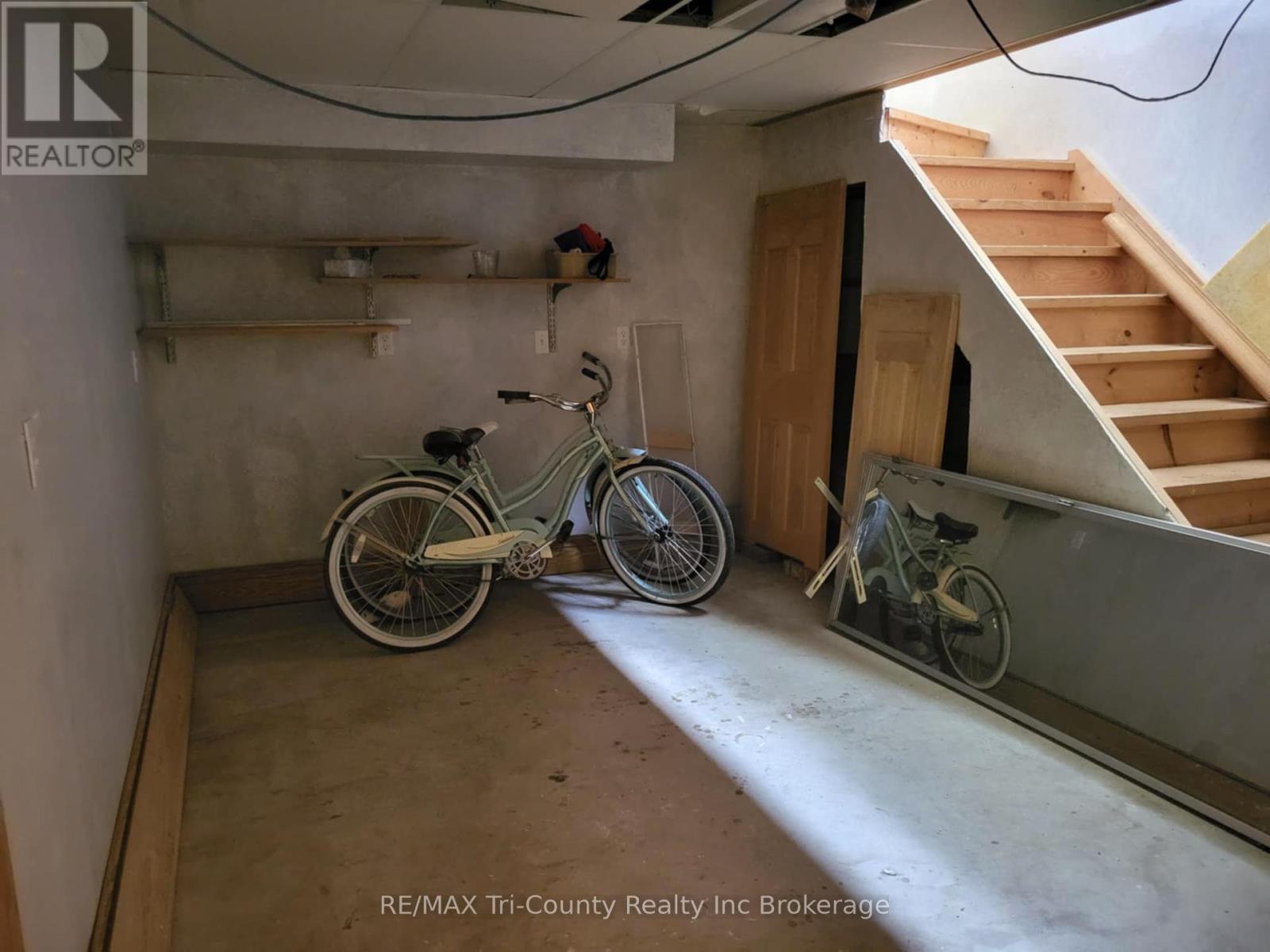 Photo 16 at 7 Glenridge Road, Tillsonburg Photo 16 at 7 Glenridge Road, Tillsonburg