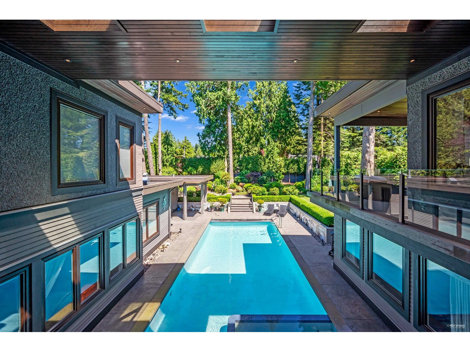13657 Marine Drive, White Rock, British Columbia  V4B 1A3 - Photo 29 - R3027376