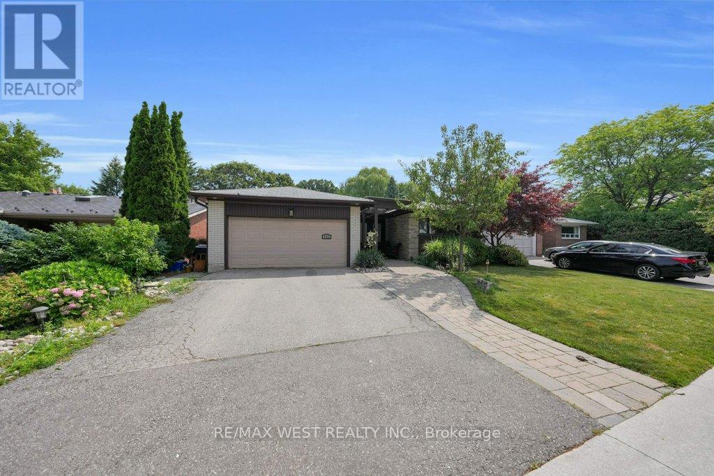 Property at 151 BRAHMS AVENUE image 2