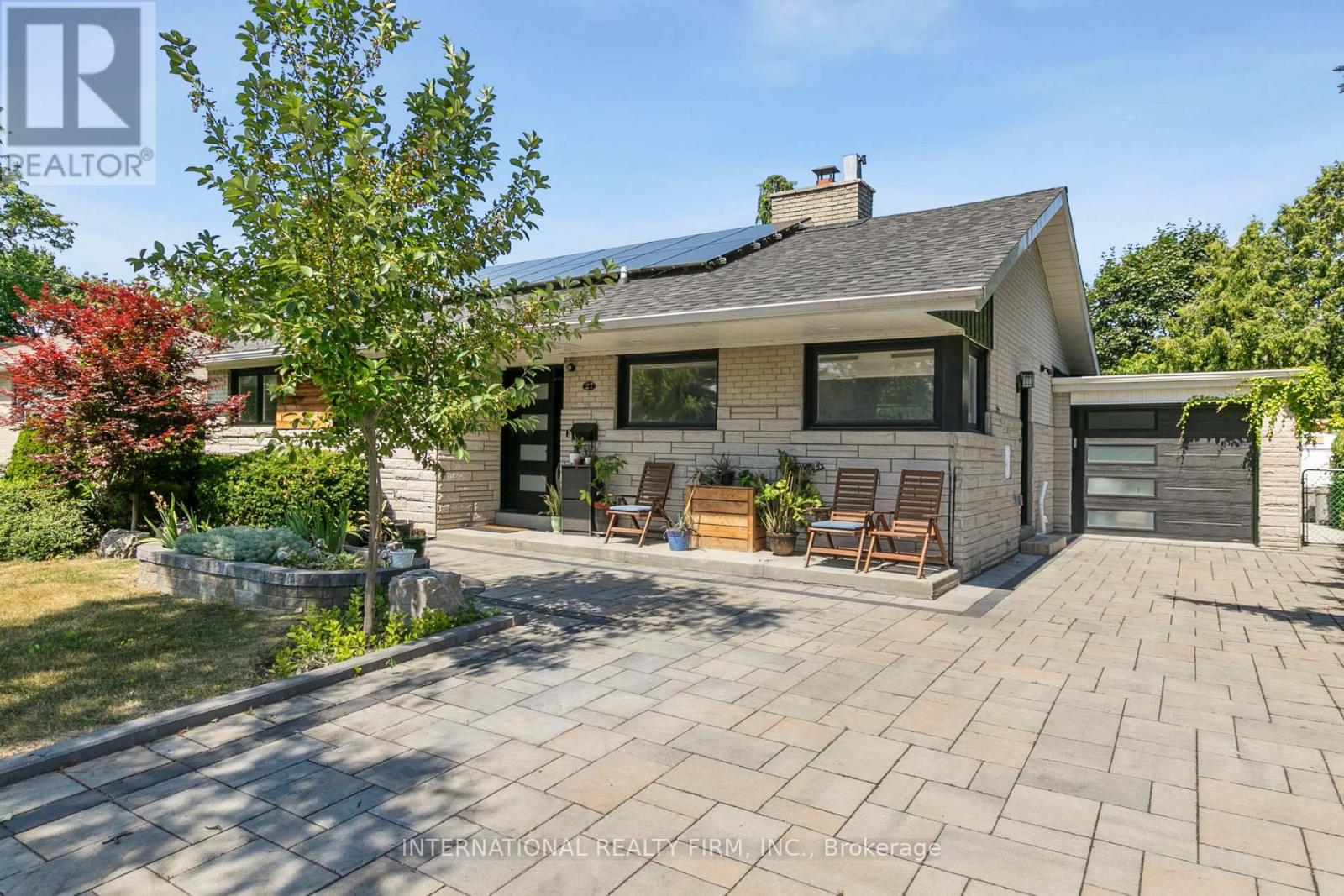 27 Treadgold Crescent, Toronto (Parkwoods-Donalda), Ontario  M3A 1X1 - Photo 47 - C12287229