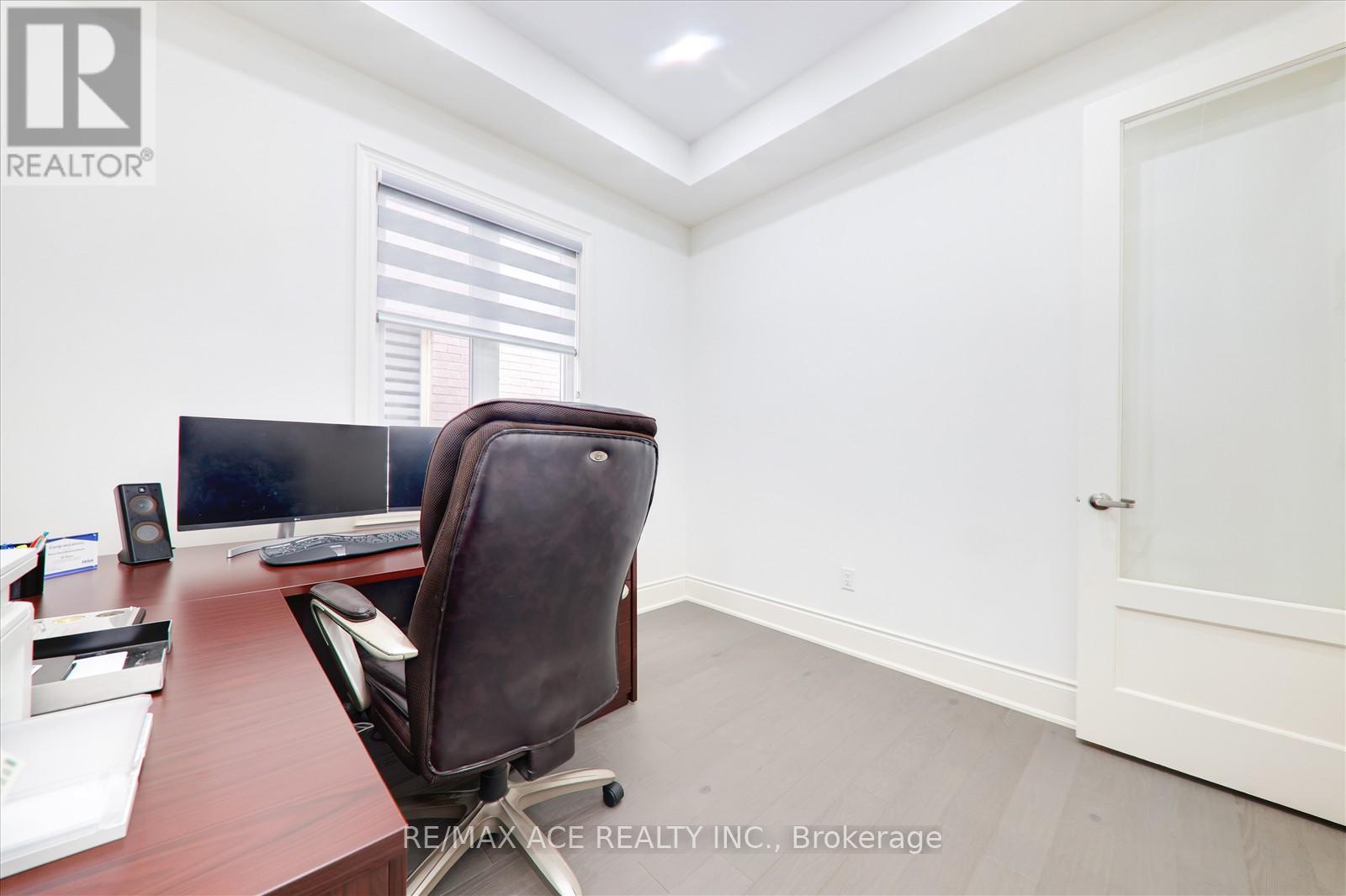 122 Steam Whistle Drive, Whitchurch-Stouffville, Ontario  L4A 4X5 - Photo 20 - N12287222