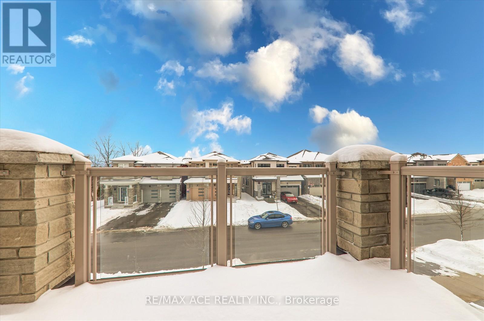 122 Steam Whistle Drive, Whitchurch-Stouffville, Ontario  L4A 4X5 - Photo 39 - N12287222