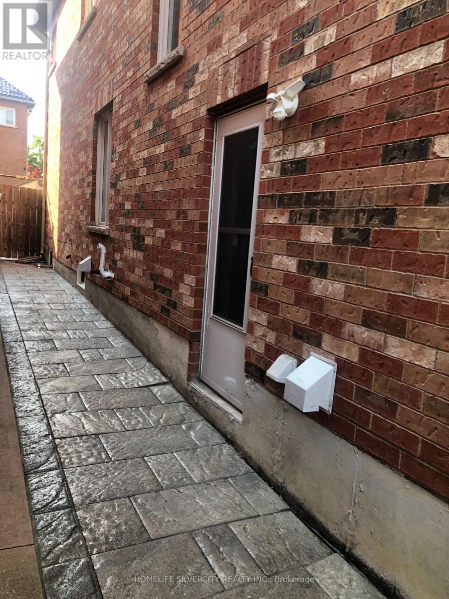 #basement - 17 Beresford Crescent, Brampton, Ontario  L6P 2M3 - Photo 17 - W12287212