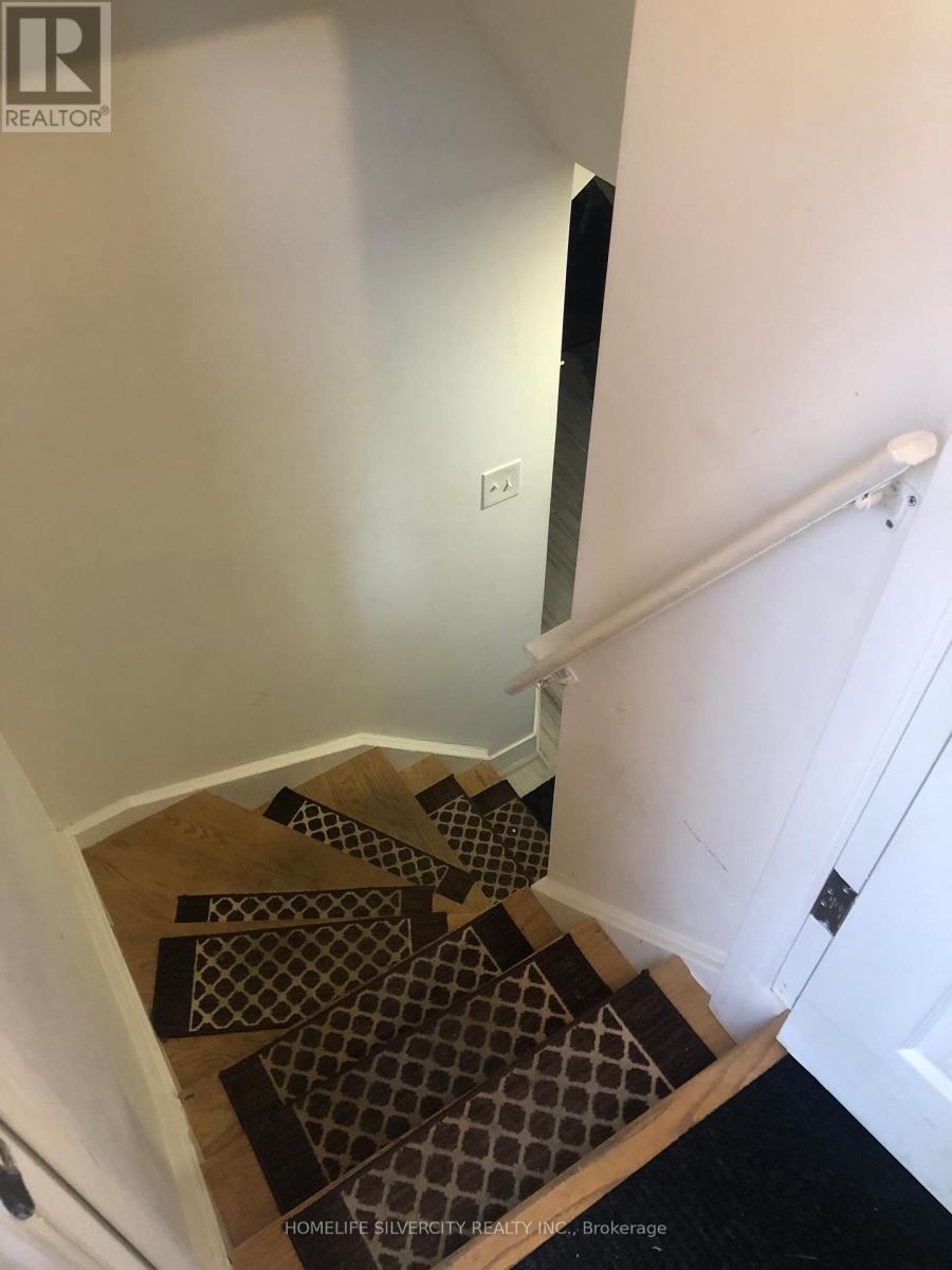 #basement - 17 Beresford Crescent, Brampton, Ontario  L6P 2M3 - Photo 3 - W12287212