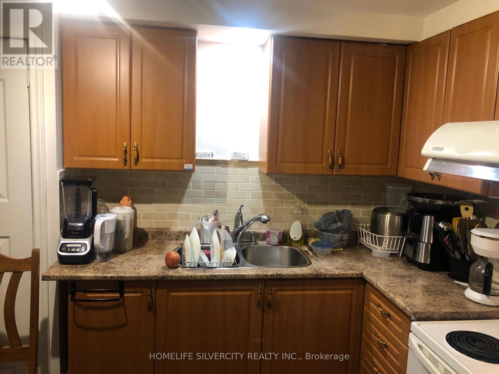 #basement - 17 Beresford Crescent, Brampton, Ontario  L6P 2M3 - Photo 7 - W12287212