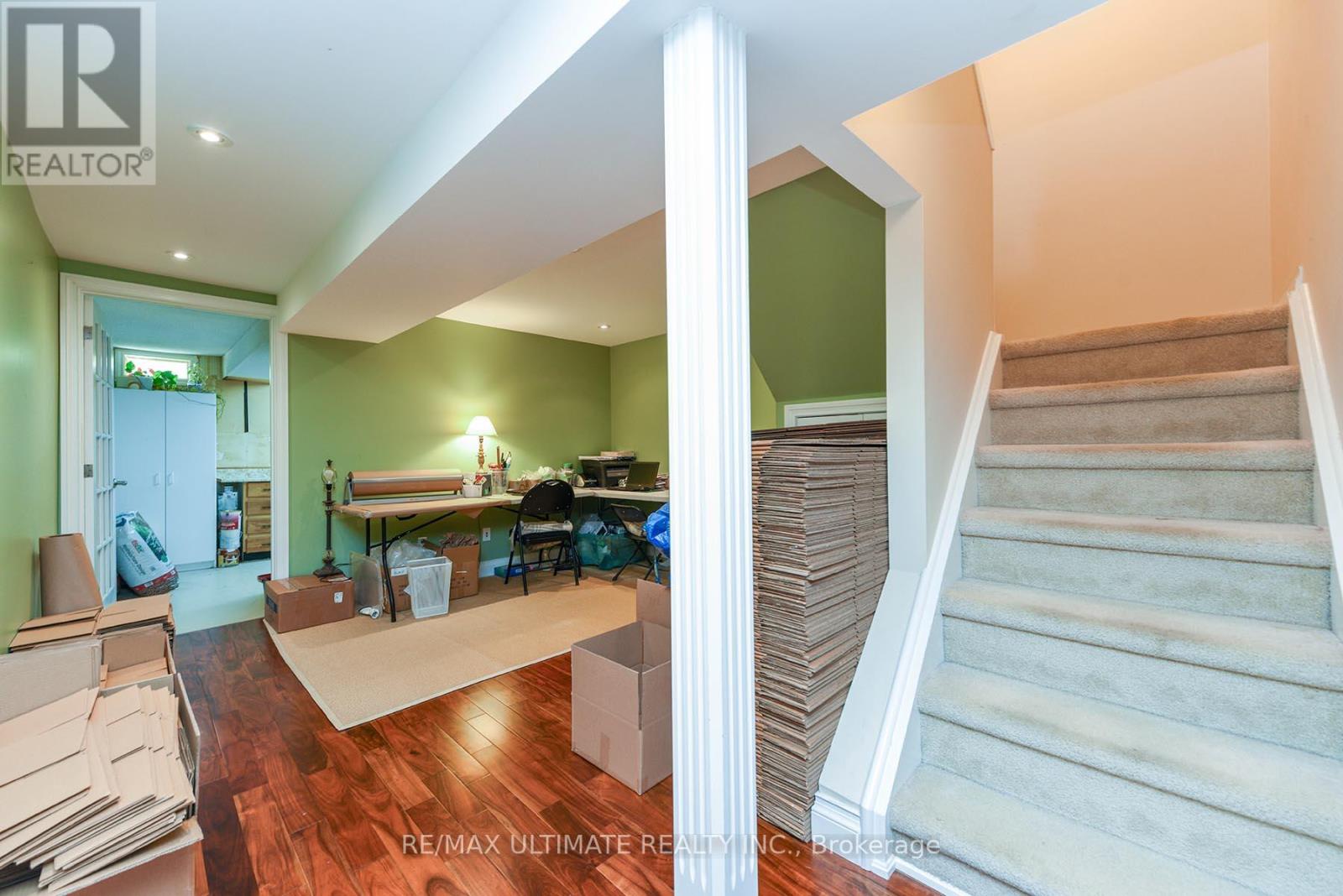 89 Mccraney Street W, Oakville, Ontario  L6H 1H5 - Photo 18 - W12286907