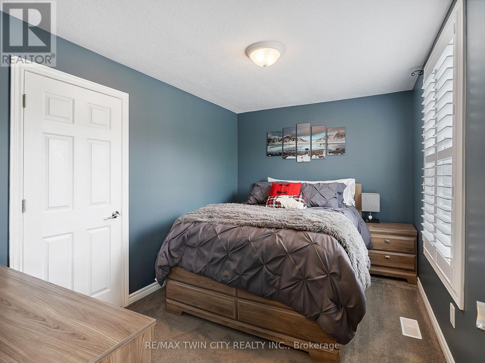 233 Oakland Road, Brant, Ontario  N0E 1R0 - Photo 18 - X12287210