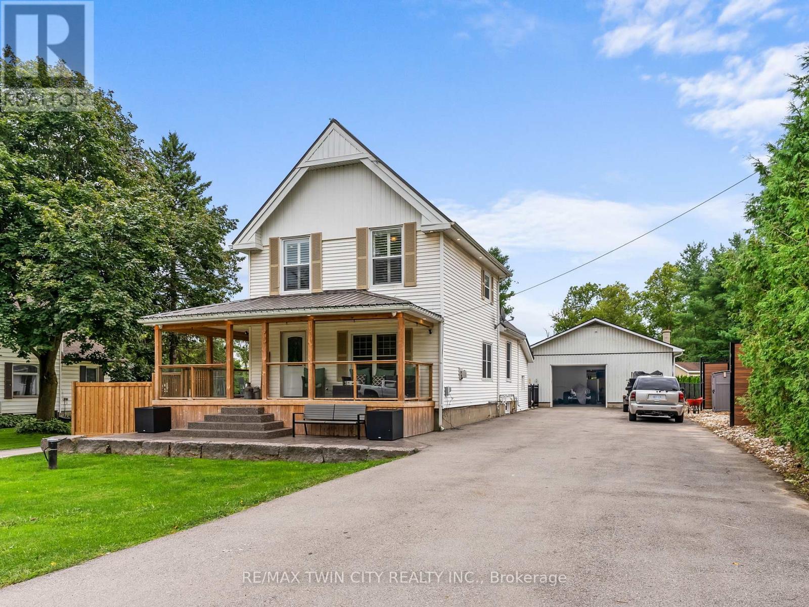 233 Oakland Road, Brant, Ontario  N0E 1R0 - Photo 28 - X12287210