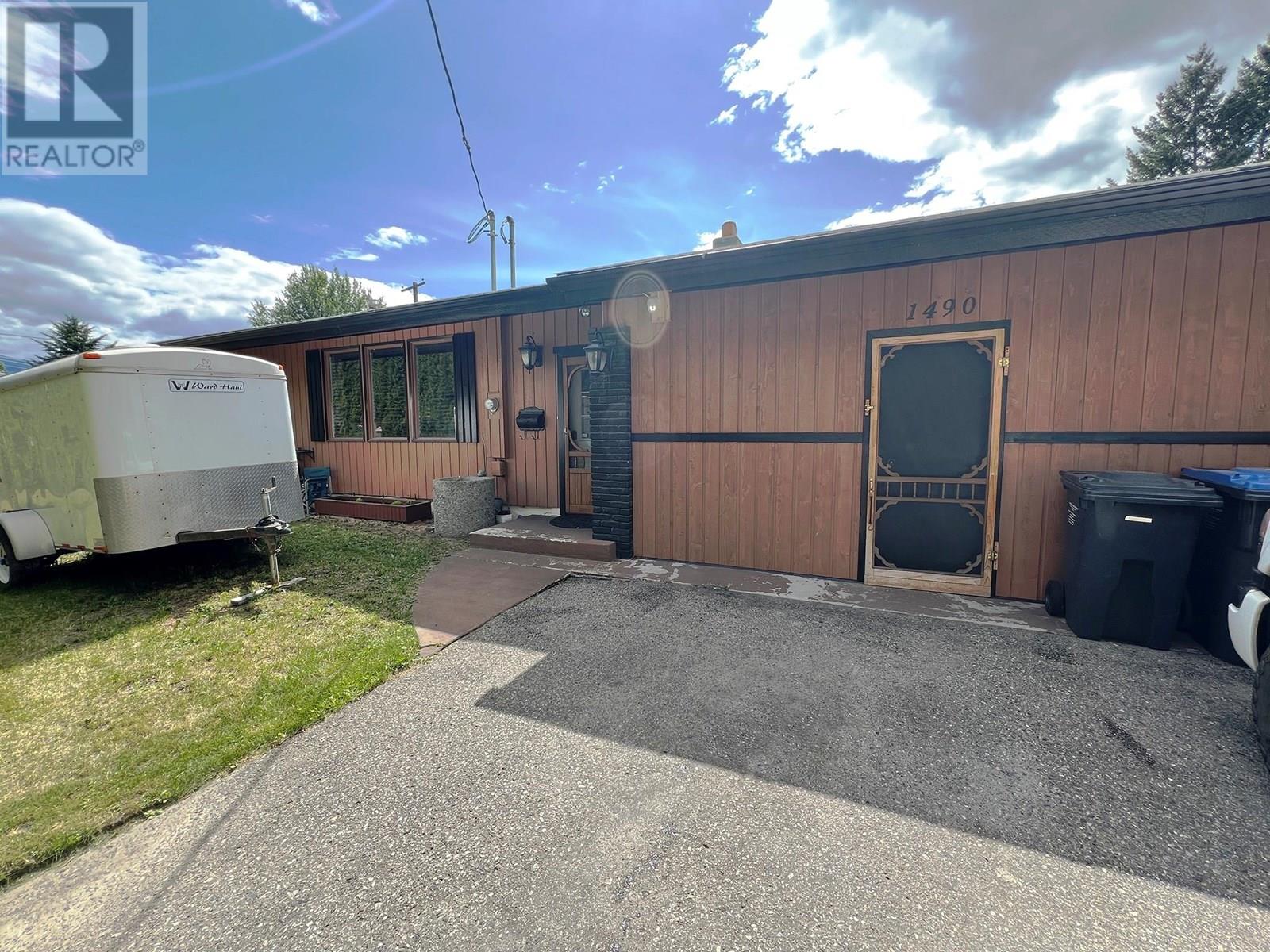 1490 Hollywood Road, Rutland South, Kelowna  by McFadden Real Estate 1490 Hollywood Road, Rutland South, Kelowna